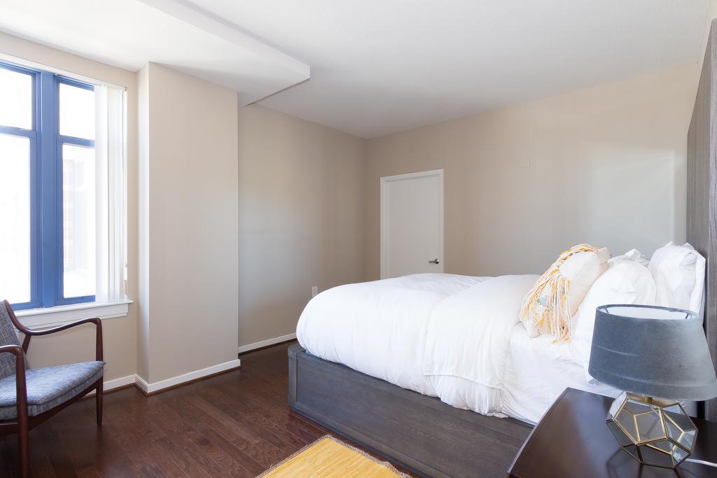 Penthouse Suite Washington Exterior photo