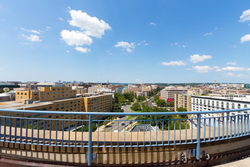 Penthouse Suite Washington Exterior photo