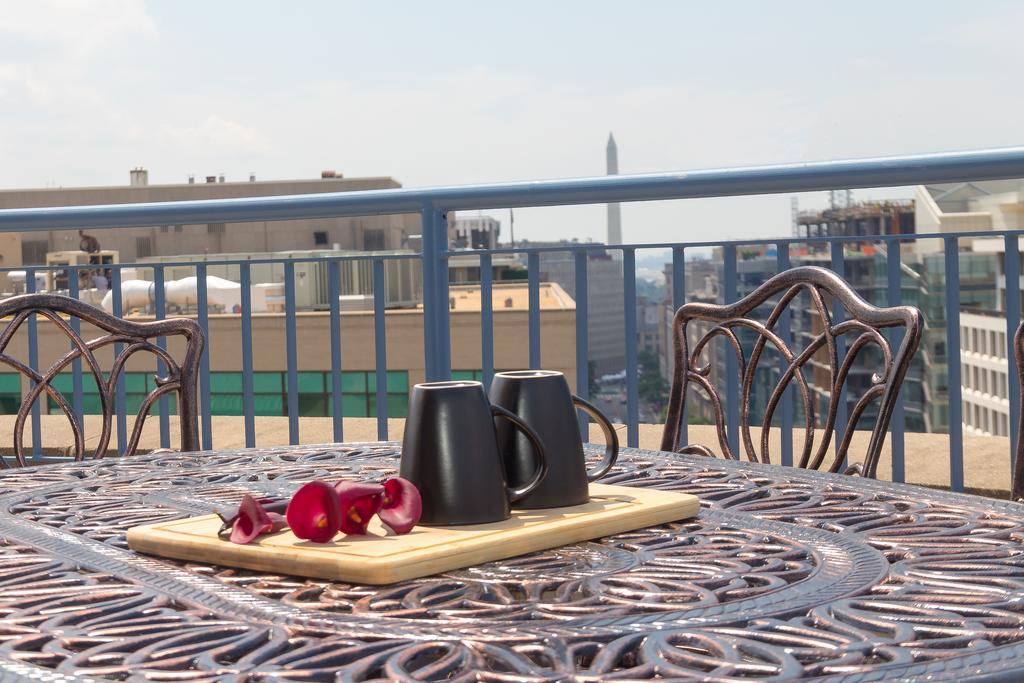 Penthouse Suite Washington Exterior photo