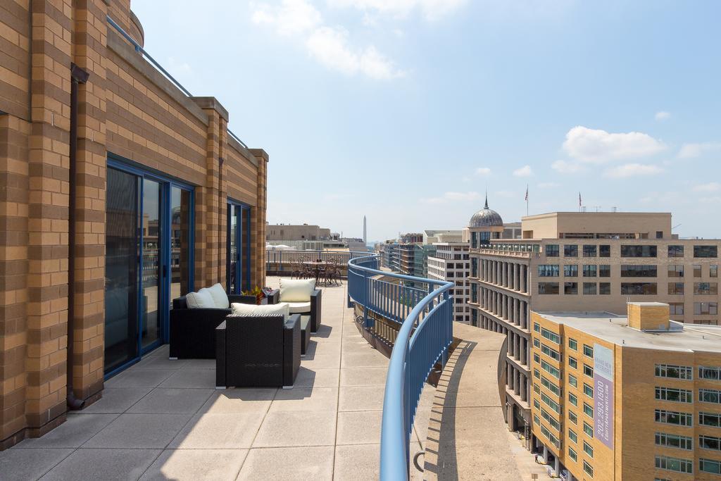 Penthouse Suite Washington Exterior photo